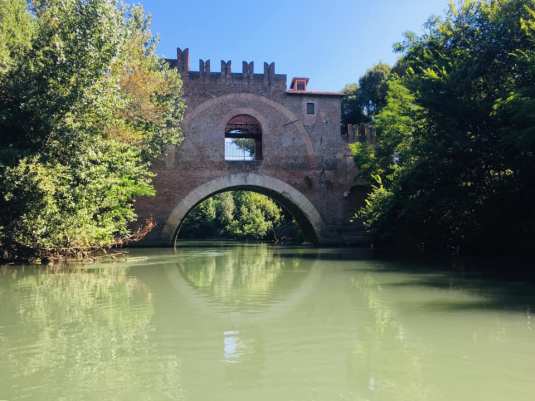 Ponte Nomentano dall'acqua